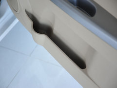 2012款 1.5L 手动 豪华型