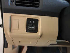 2012款 1.5L 手动 豪华型