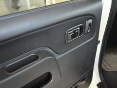 2009款 2.4 手动 2WD标准型(国Ⅳ) 5座