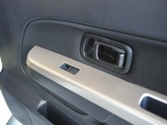 2009款 2.4 手动 2WD标准型(国Ⅳ) 5座