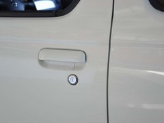 2009款 2.4 手动 2WD标准型(国Ⅳ) 5座