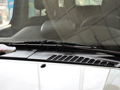 2009款 2.4 手动 2WD豪华型(国Ⅳ) 5座
