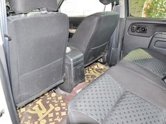 2009款 2.4 手动 2WD豪华型(国Ⅳ) 5座