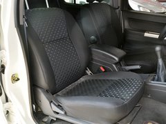 2009款 2.4 手动 2WD豪华型(国Ⅳ) 5座