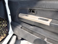 2009款 2.4 手动 2WD豪华型(国Ⅳ) 5座