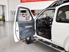 2009款 2.4 手动 2WD豪华型(国Ⅳ) 5座