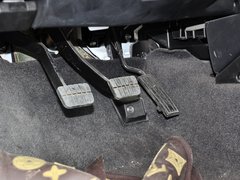 2009款 2.4 手动 2WD豪华型(国Ⅳ) 5座