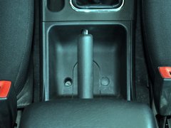 2009款 2.4 手动 2WD豪华型(国Ⅳ) 5座