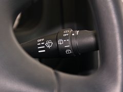 2009款 2.4 手动 2WD豪华型(国Ⅳ) 5座