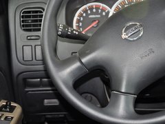 2009款 2.4 手动 2WD豪华型(国Ⅳ) 5座