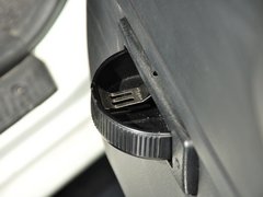 2009款 2.4 手动 2WD豪华型(国Ⅳ) 5座