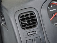 2009款 2.4 手动 2WD豪华型(国Ⅳ) 5座
