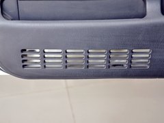 2009款 2.4 手动 2WD豪华型(国Ⅳ) 5座
