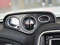 2009款 2.4 手动 2WD豪华型(国Ⅳ) 5座