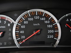 2009款 2.4 手动 2WD豪华型(国Ⅳ) 5座