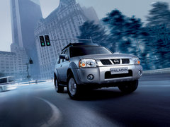 2009款 2.4 手动 4WD行政型(国Ⅳ) 5座