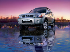 2009款 2.4 手动 4WD行政型(国Ⅳ) 5座