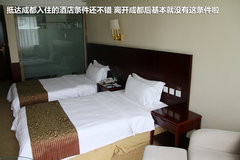 2009款 2.4 手动 4WD行政型(国Ⅳ) 5座