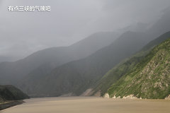 2009款 2.4 手动 4WD行政型(国Ⅳ) 5座