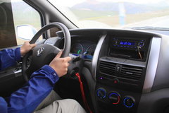 2009款 2.4 手动 4WD行政型(国Ⅳ) 5座