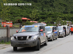2009款 2.4 手动 4WD行政型(国Ⅳ) 5座