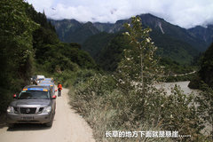 2009款 2.4 手动 4WD行政型(国Ⅳ) 5座