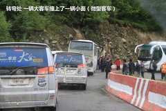 2009款 2.4 手动 4WD行政型(国Ⅳ) 5座