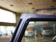 2011款 2.0T 手动 两驱舒适型 5座