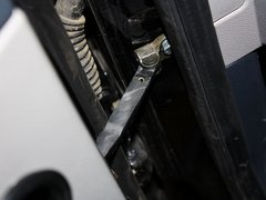 2011款 2.0T 手动 两驱舒适型 5座