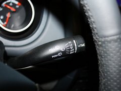 2011款 2.0T 手动 两驱舒适型 5座