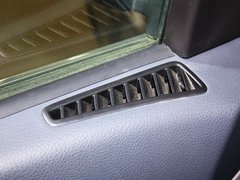 2011款 2.0T 手动 两驱舒适型 5座