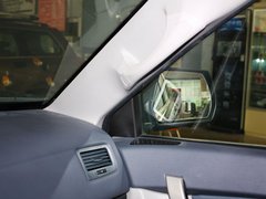 2011款 2.0T 手动 两驱舒适型 5座