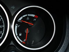 2011款 2.0T 手动 两驱舒适型 5座