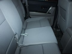 2011款 2.0T 手动 四驱舒适型 5座