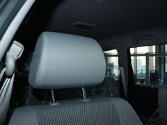 2011款 2.0T 手动 四驱舒适型 5座
