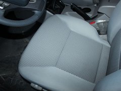 2011款 2.0T 手动 四驱舒适型 5座