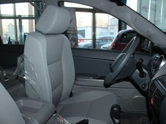 2011款 2.0T 手动 四驱舒适型 5座