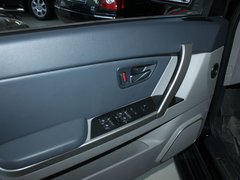 2011款 2.0T 手动 四驱舒适型 5座