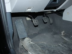 2011款 2.0T 手动 四驱舒适型 5座