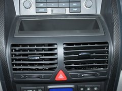 2011款 2.0T 手动 四驱舒适型 5座