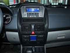 2011款 2.0T 手动 四驱舒适型 5座