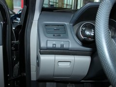 2011款 2.0T 手动 四驱舒适型 5座