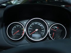 2011款 2.0T 手动 四驱舒适型 5座