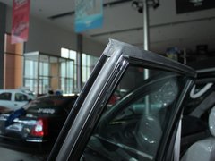 2011款 2.0T 手动 四驱舒适型 5座