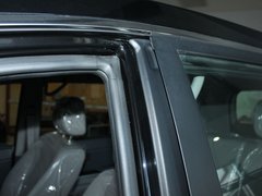 2011款 2.0T 手动 四驱舒适型 5座