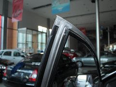 2011款 2.0T 手动 四驱舒适型 5座