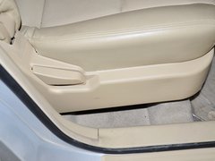 2012款 1.8 手动 舒适型 7座