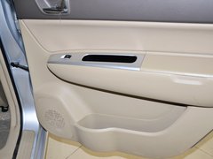 2012款 1.8 手动 舒适型 7座