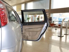 2012款 1.8 手动 舒适型 7座