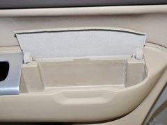 2012款 1.8 手动 舒适型 7座